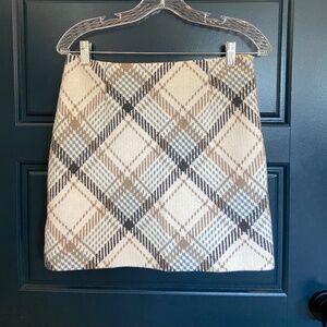 H&M Plaid Mini Skirt - size 6